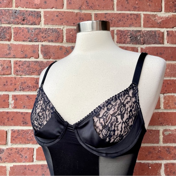 Victoria’s Secret Black Satin & Mesh Corset Garter Belt Size 34B Sexy Lingerie - Picture 2 of 16